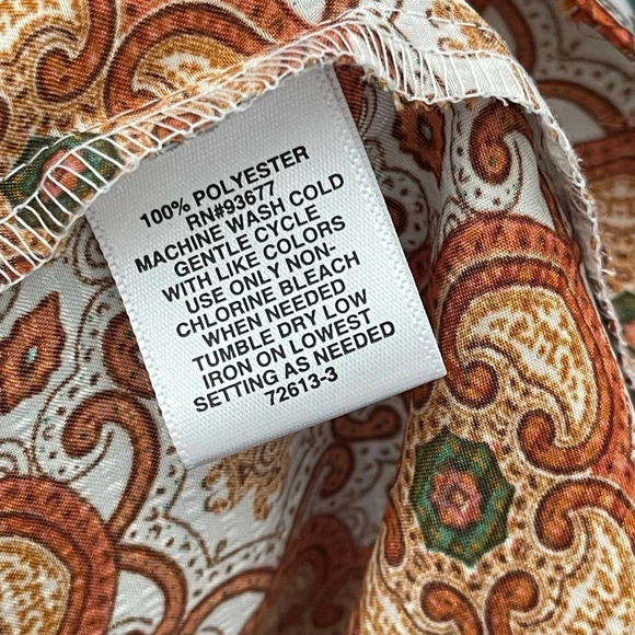 Ryegrass Button Front Silky Satin Top Size Medium - Picture 7 of 8